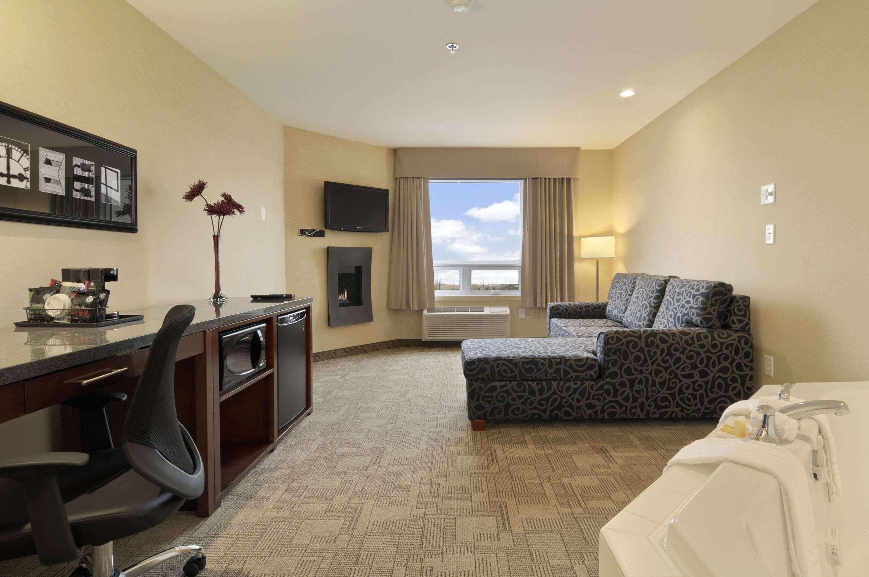 Days Inn By Wyndham Regina Airport West Rum bild